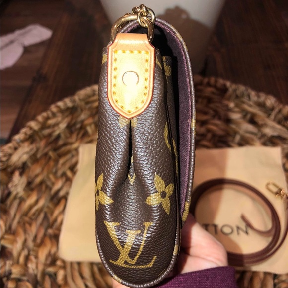 Authentic LV Favorite PM Comes with box &dust bag - Picture 5 of 11